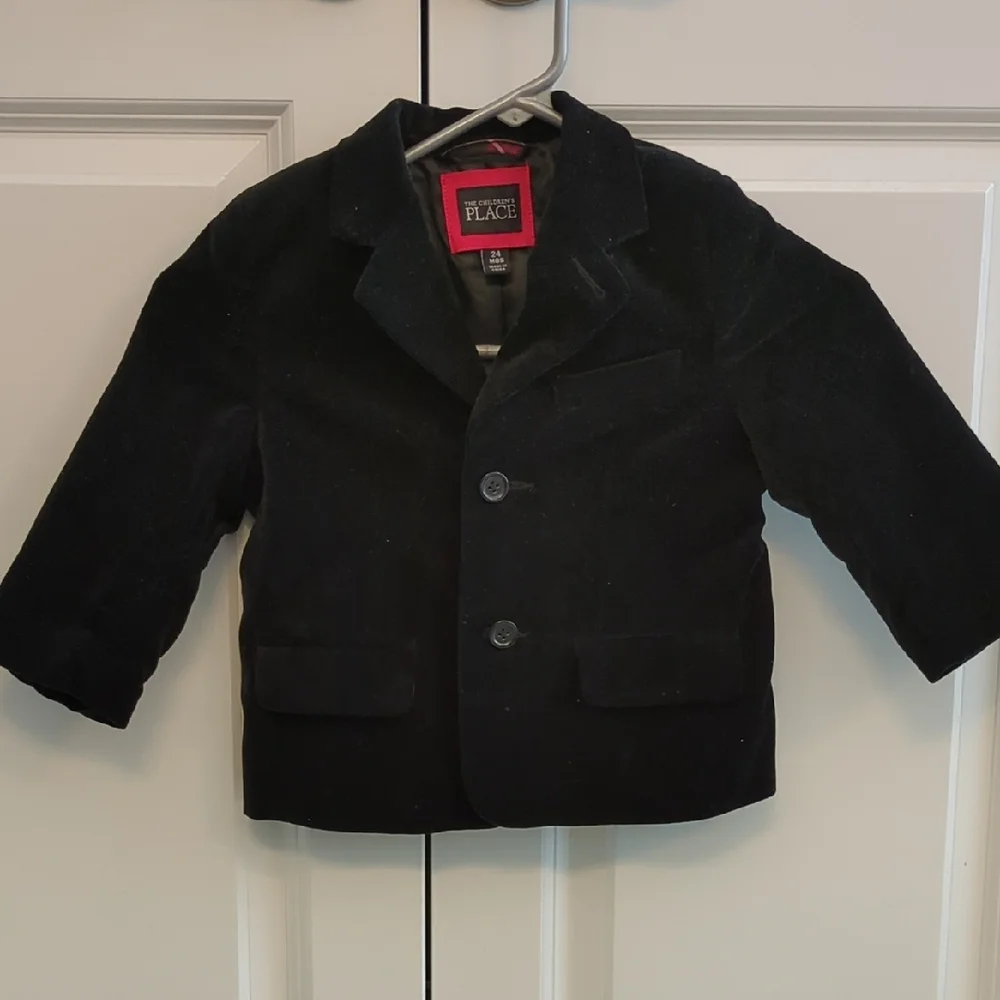 The Children's Place Classic Black Velvet Blazer for Kids